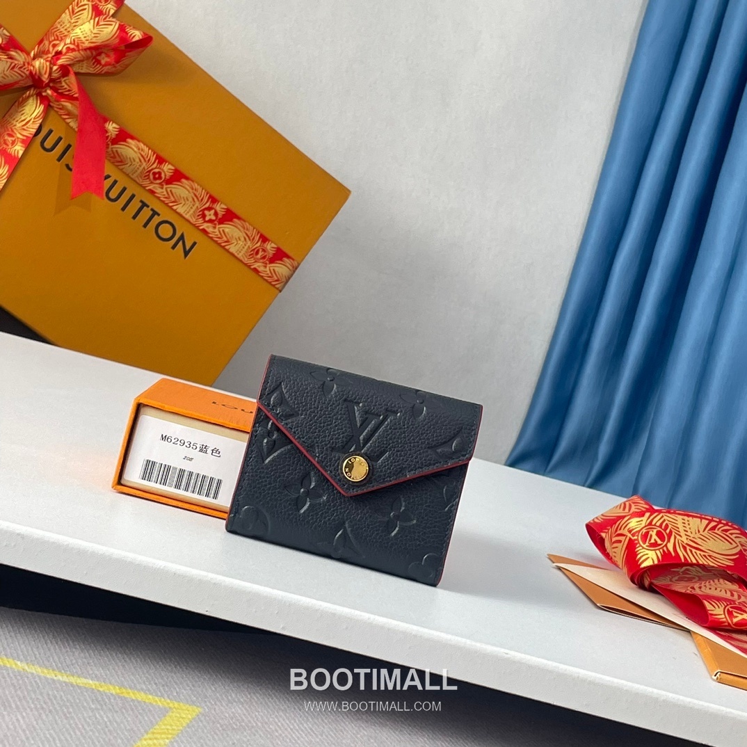 Louis Vuitton Zoe Monogram Empreinte Wallet 루이비통 조에 모노그램 앙프렝뜨 반지갑 M62935 9.5cm 1