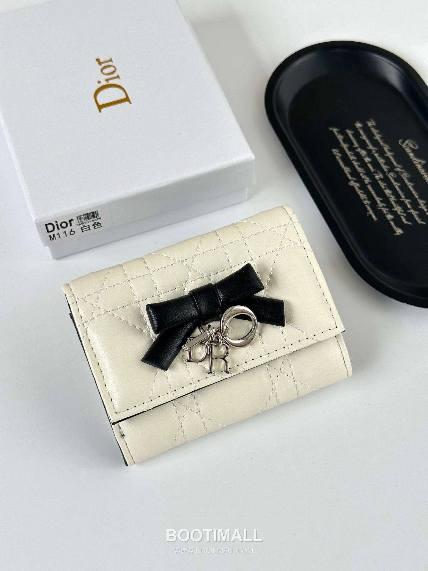 Dior Lady Dior Lambskin Mini Wallet 디올 레이디 디올 램스킨 미니 반지갑 M116 11cm 1