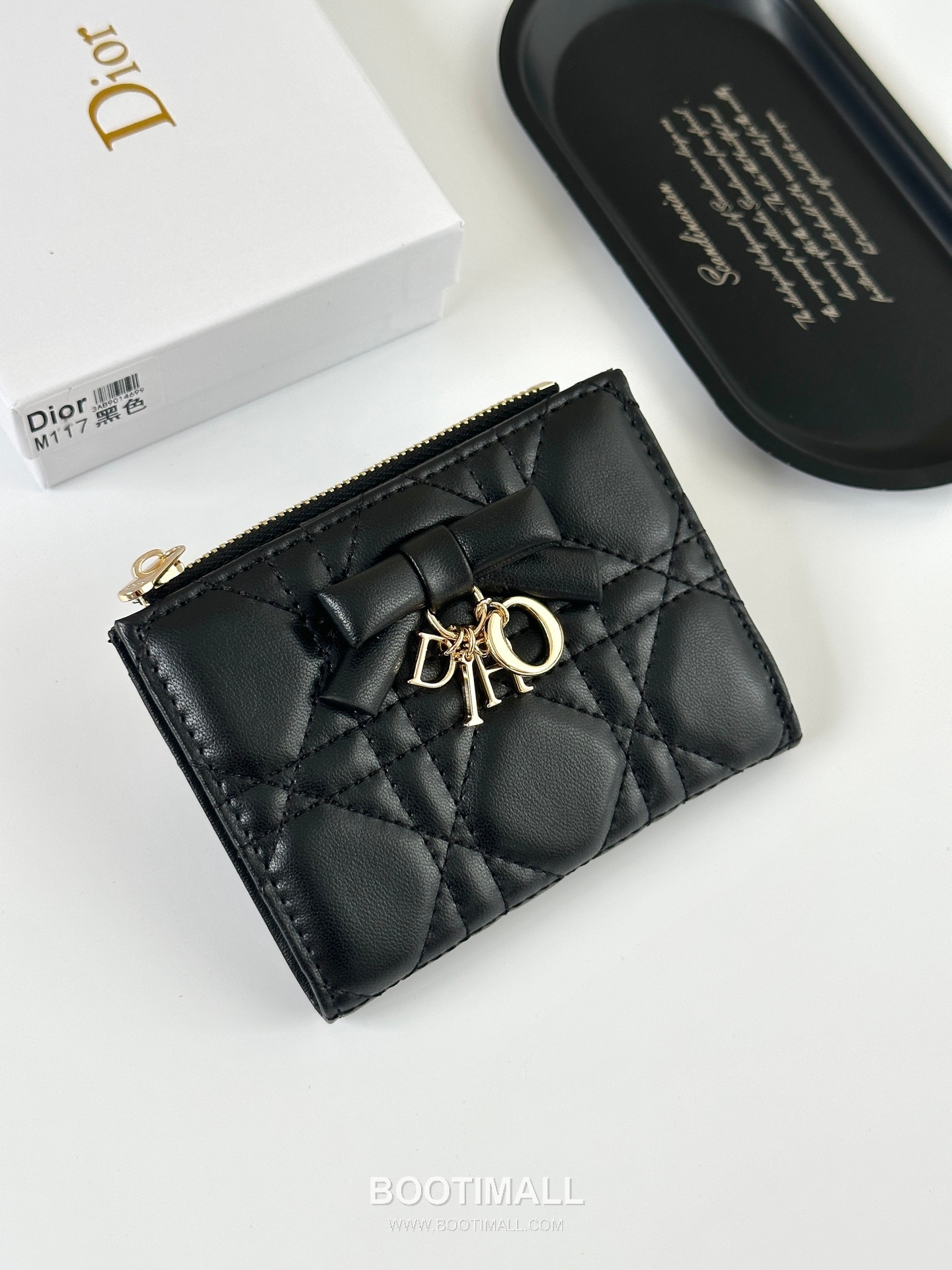Dior Lambskin Compact Multi Wallet 디올 램스킨 컴팩트 멀티 반지갑 M117 11.5cm 1