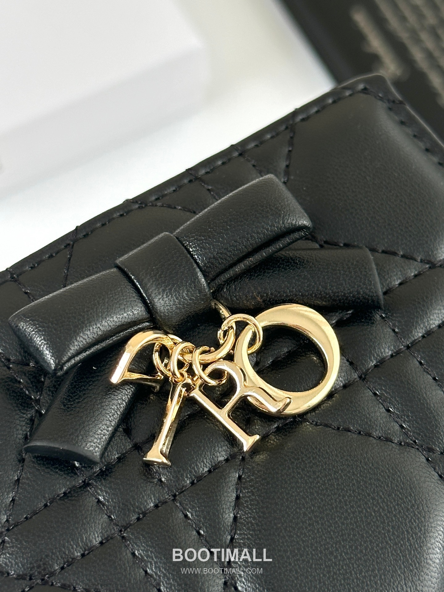 Dior Lambskin Compact Multi Wallet 디올 램스킨 컴팩트 멀티 반지갑 M117 11.5cm 3