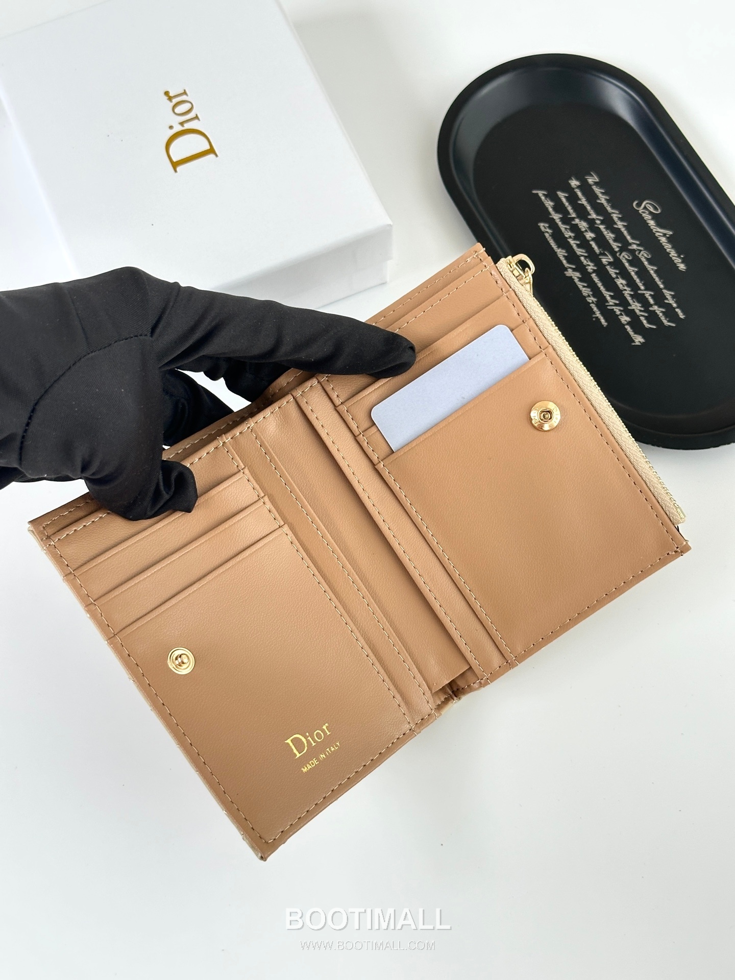 Dior Lambskin Compact Multi Wallet 디올 램스킨 컴팩트 멀티 반지갑 M117 11.5cm 4