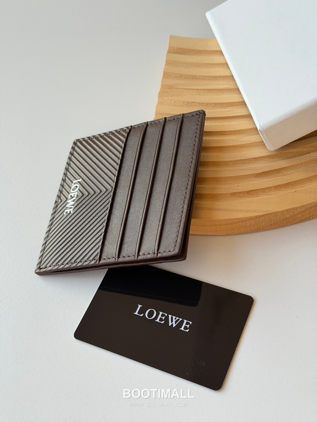 Loewe Card Holder Pebbled Calfskin Wallet 로에베 카드 홀더 페블드 카프스킨 카드지갑 L1149 10cm 4