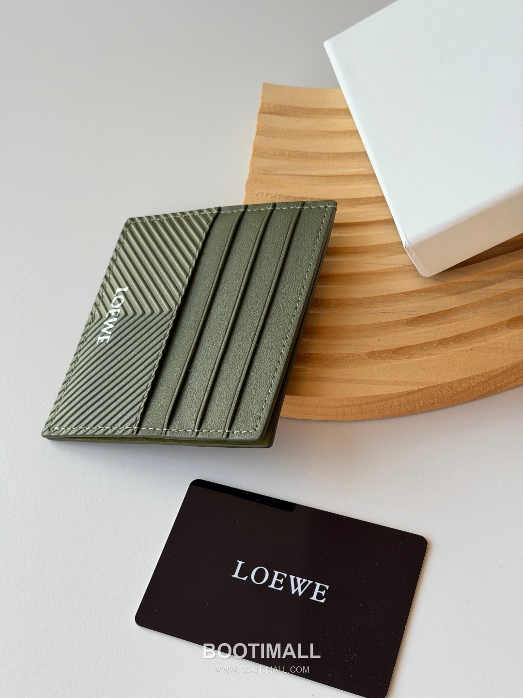 Loewe Card Holder Pebbled Calfskin Wallet 로에베 카드 홀더 페블드 카프스킨 카드지갑 L1149 10cm 4