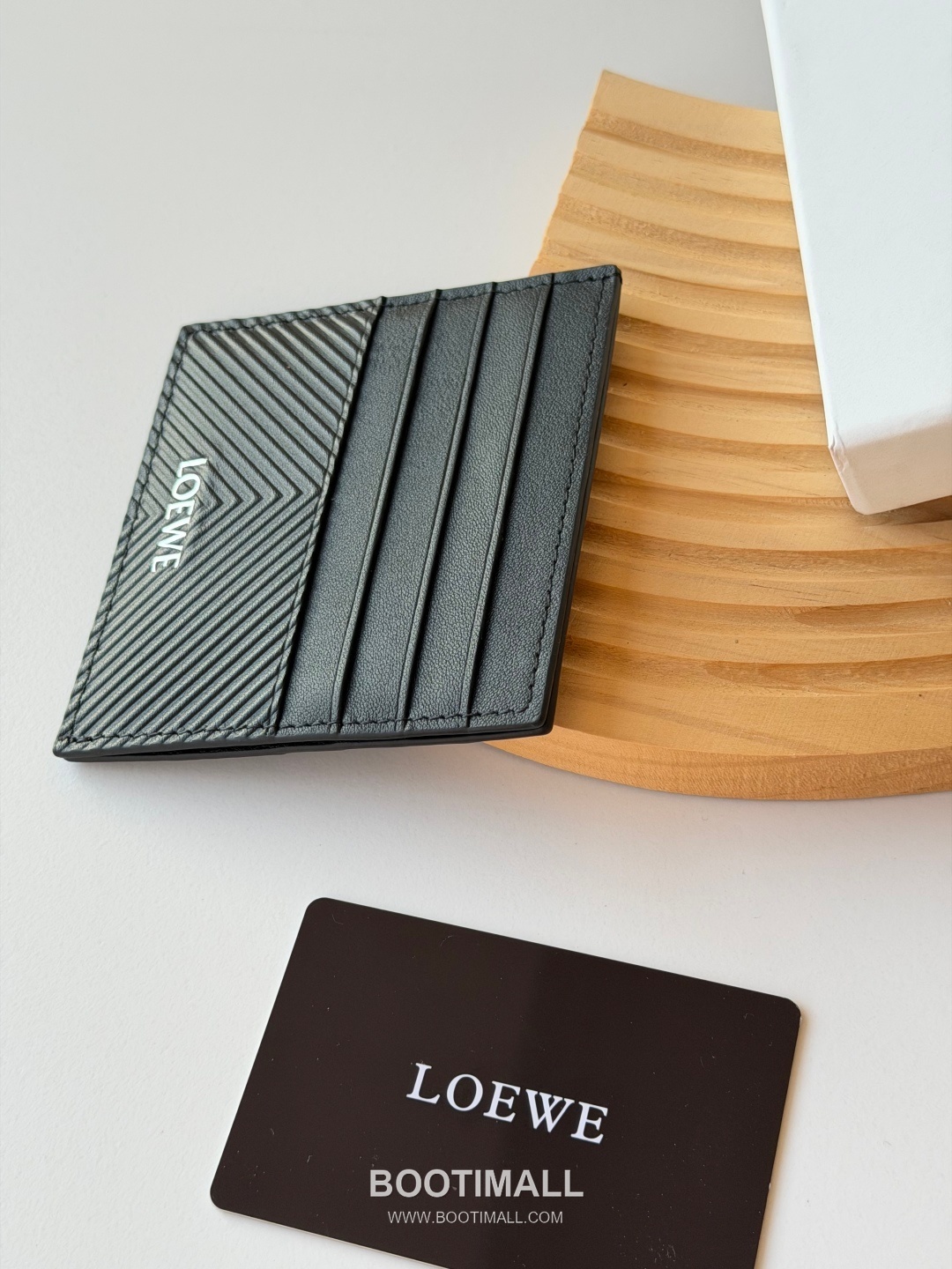 Loewe Card Holder Pebbled Calfskin Wallet 로에베 카드 홀더 페블드 카프스킨 카드지갑 L1149 10cm 4