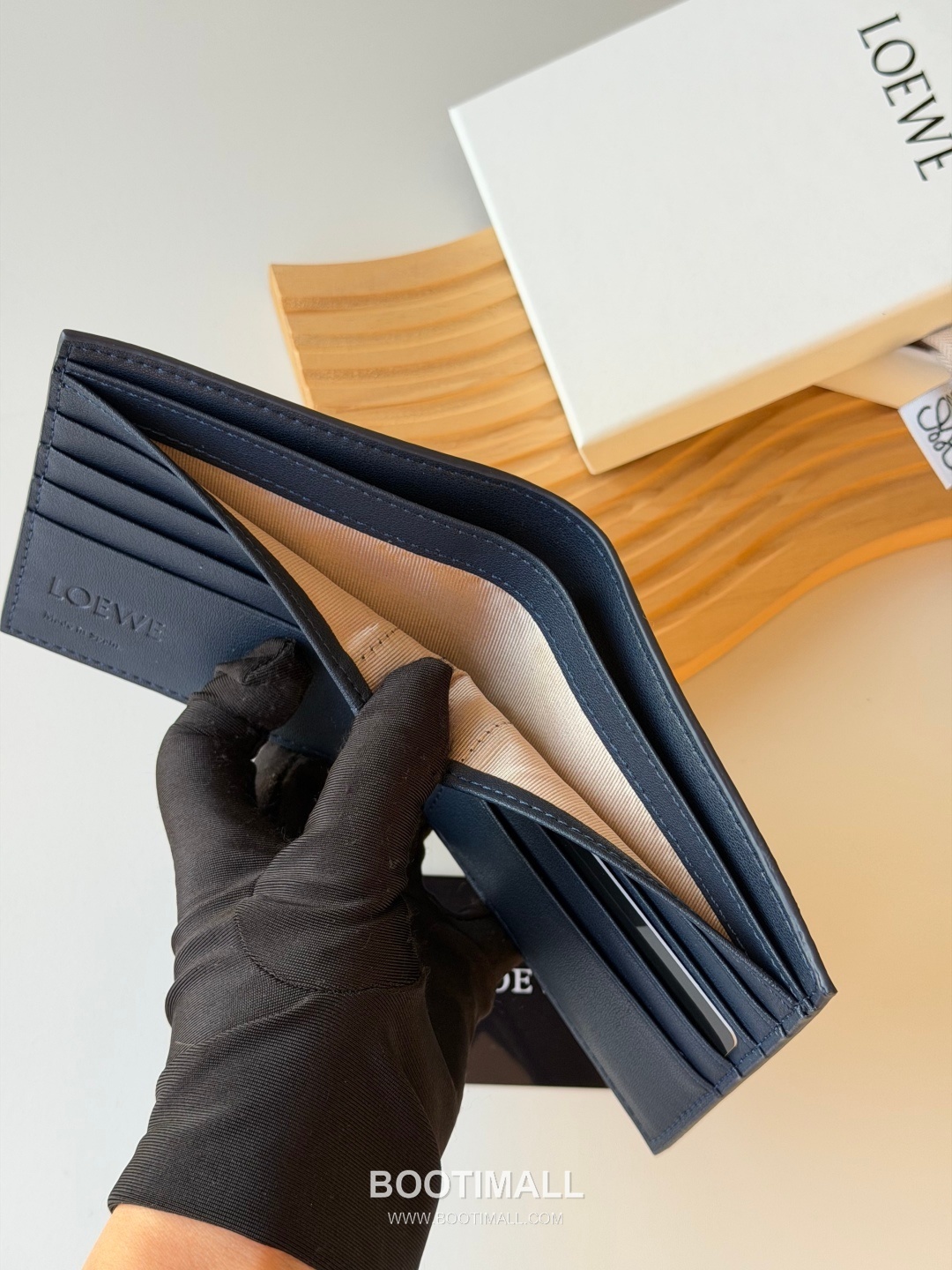 Loewe Puzzle Pebbled Calfskin Bi-Fold Wallet 로에베 퍼즐 페블드 카프스킨 반지갑 L1146 11cm 8