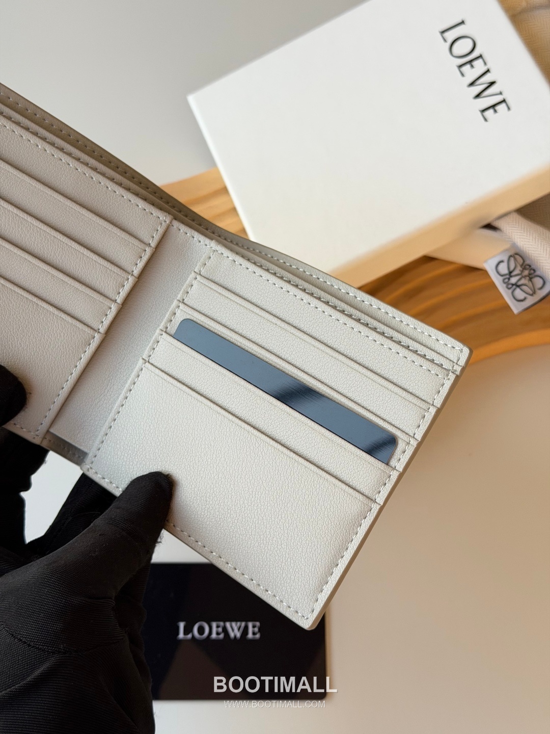 Loewe Puzzle Pebbled Calfskin Bi-Fold Wallet 로에베 퍼즐 페블드 카프스킨 반지갑 L1146 11cm 8