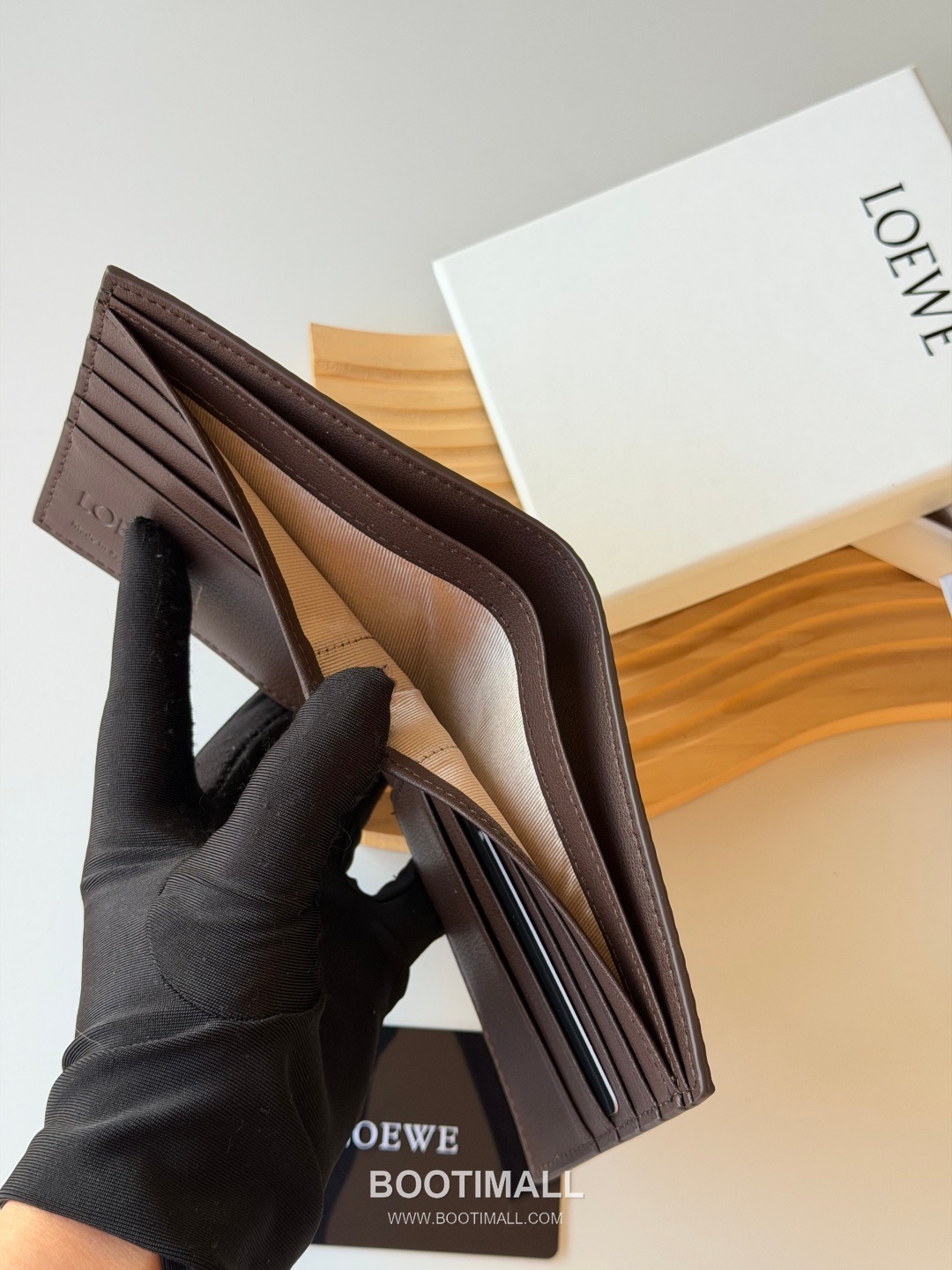 Loewe Puzzle Pebbled Calfskin Bi-Fold Wallet 로에베 퍼즐 페블드 카프스킨 반지갑 L1146 11cm 7