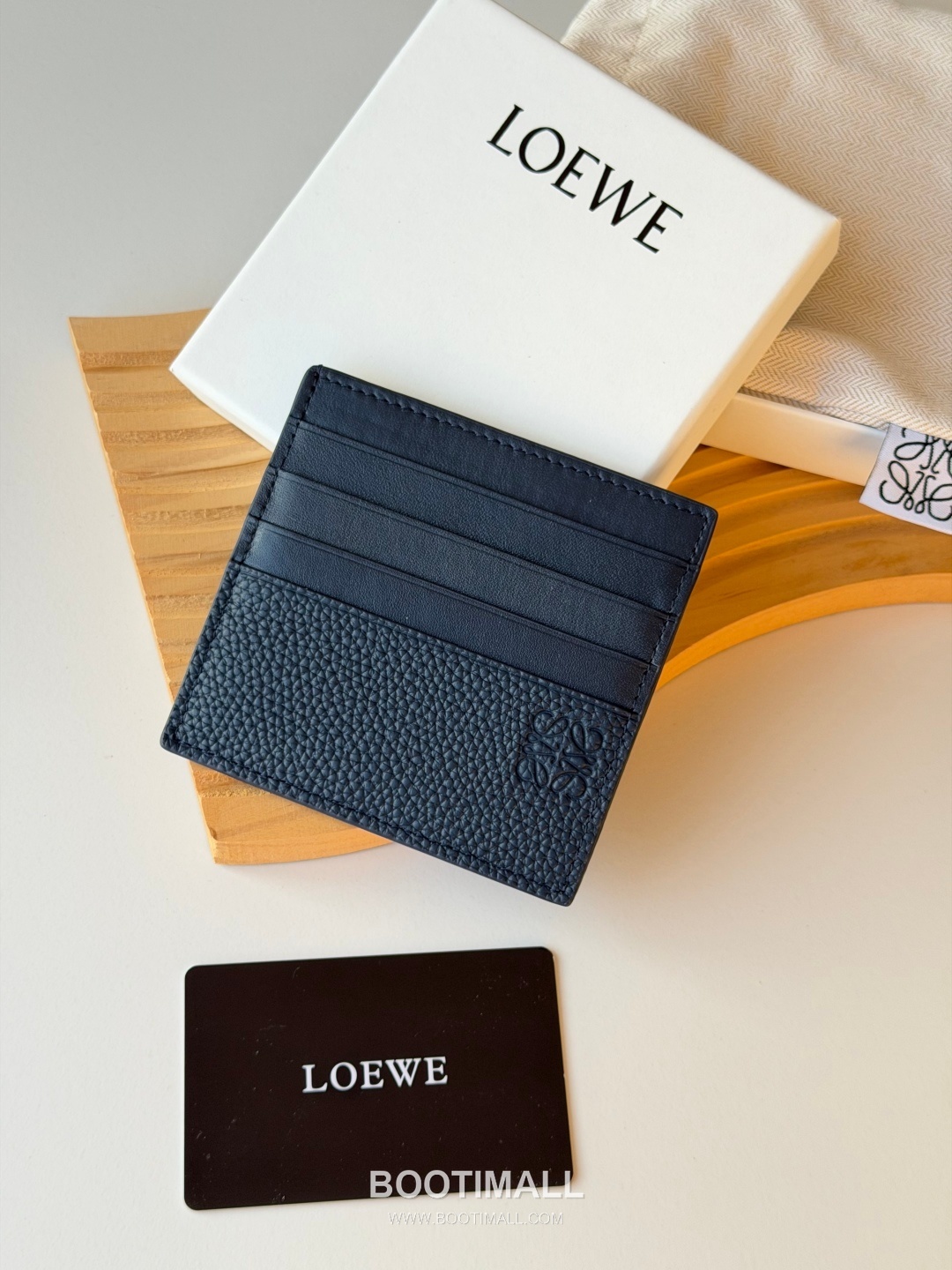 Loewe Card Holder Pebbled Calfskin Wallet 로에베 카드 홀더 페블드 카프스킨 카드지갑 L1150 10cm 1