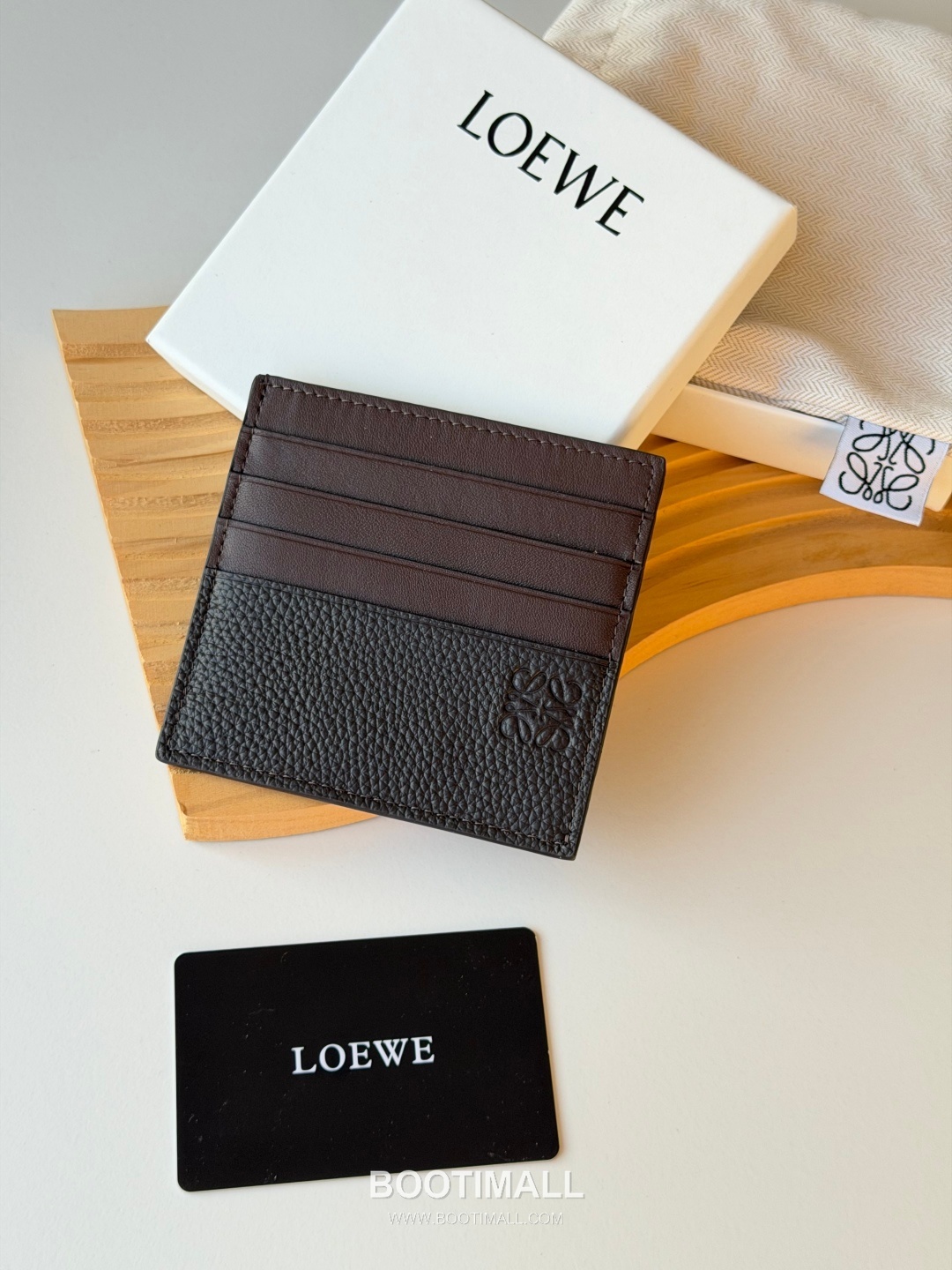 Loewe Card Holder Pebbled Calfskin Wallet 로에베 카드 홀더 페블드 카프스킨 카드지갑 L1150 10cm 1