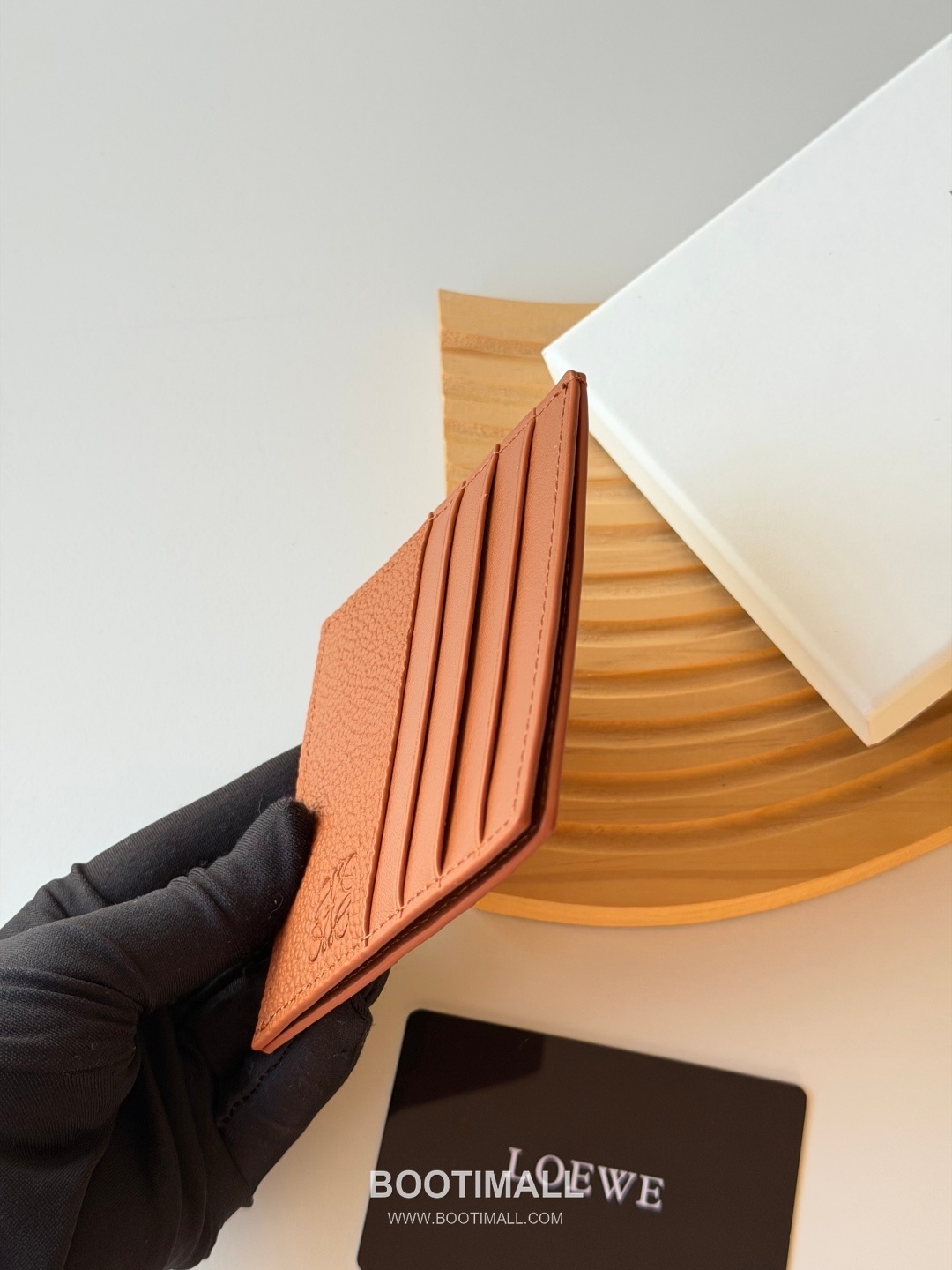 Loewe Card Holder Pebbled Calfskin Wallet 로에베 카드 홀더 페블드 카프스킨 카드지갑 L1150 10cm 4