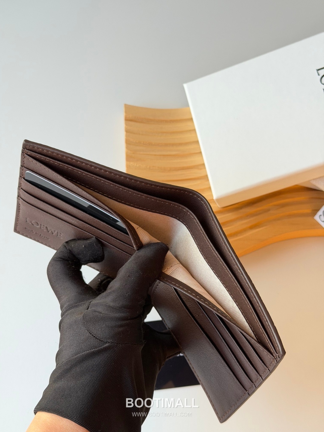 Loewe Puzzle Pebbled Calfskin Bi-Fold Wallet 로에베 퍼즐 페블드 카프스킨 반지갑 L1147 11cm 9