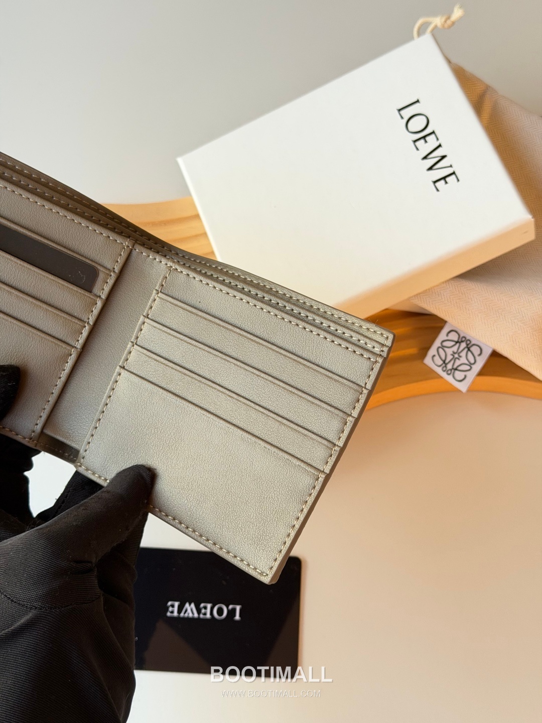 Loewe Puzzle Pebbled Calfskin Bi-Fold Wallet 로에베 퍼즐 페블드 카프스킨 반지갑 L1147 11cm 8