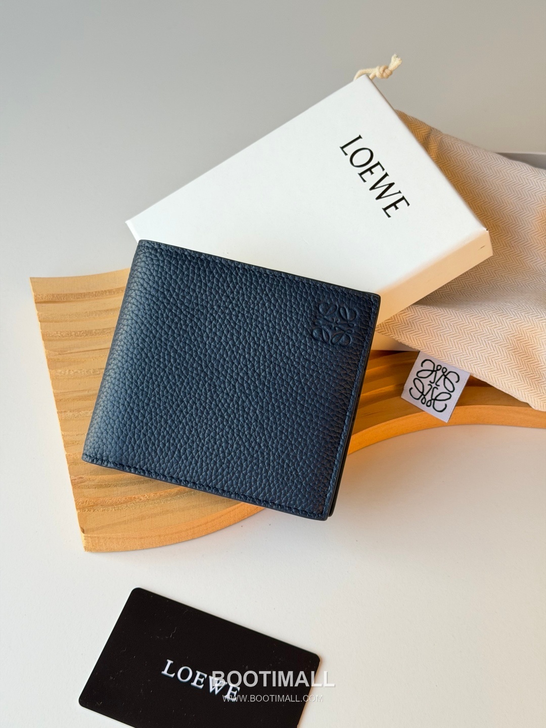 Loewe Puzzle Pebbled Calfskin Bi-Fold Wallet 로에베 퍼즐 페블드 카프스킨 반지갑 L1147 11cm 1