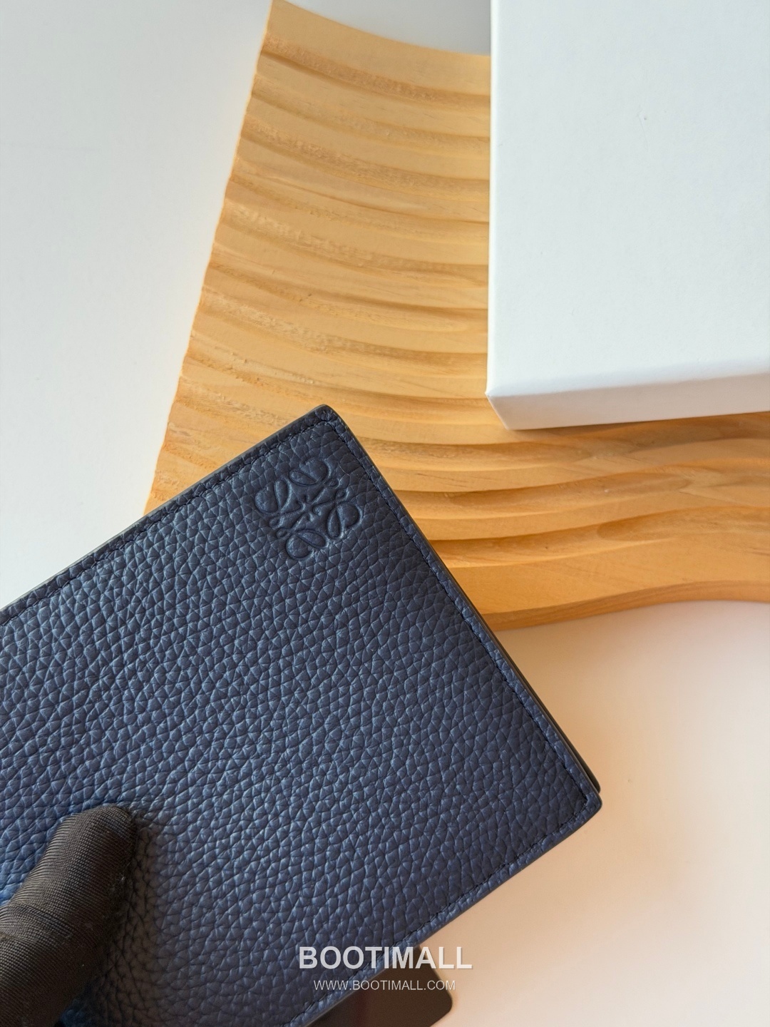 Loewe Puzzle Pebbled Calfskin Bi-Fold Wallet 로에베 퍼즐 페블드 카프스킨 반지갑 L1147 11cm 3