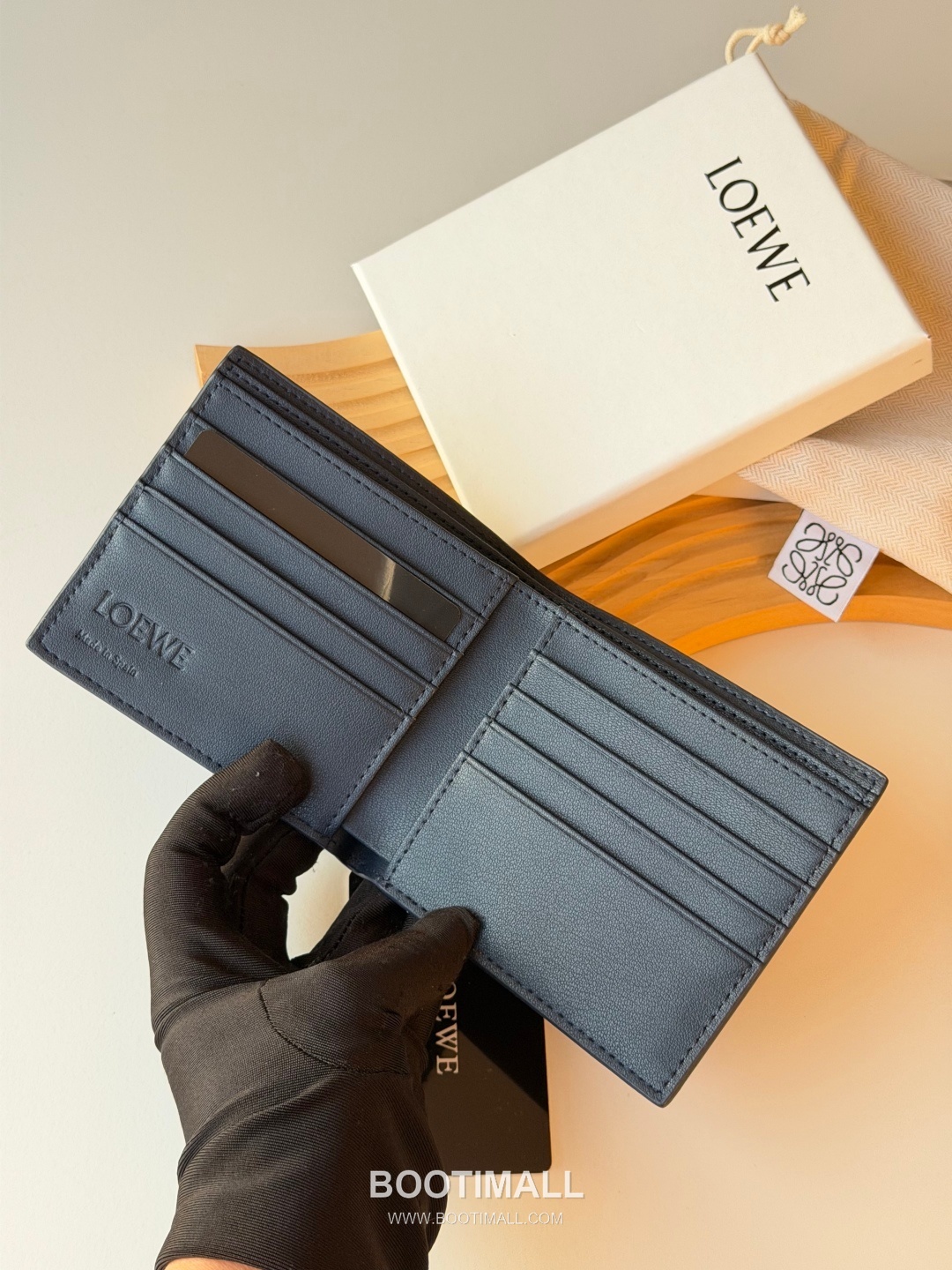Loewe Puzzle Pebbled Calfskin Bi-Fold Wallet 로에베 퍼즐 페블드 카프스킨 반지갑 L1147 11cm 6