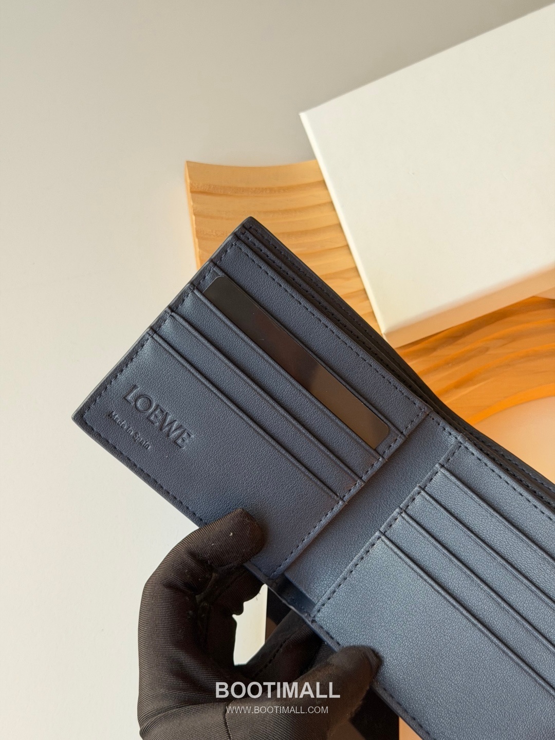 Loewe Puzzle Pebbled Calfskin Bi-Fold Wallet 로에베 퍼즐 페블드 카프스킨 반지갑 L1147 11cm 7