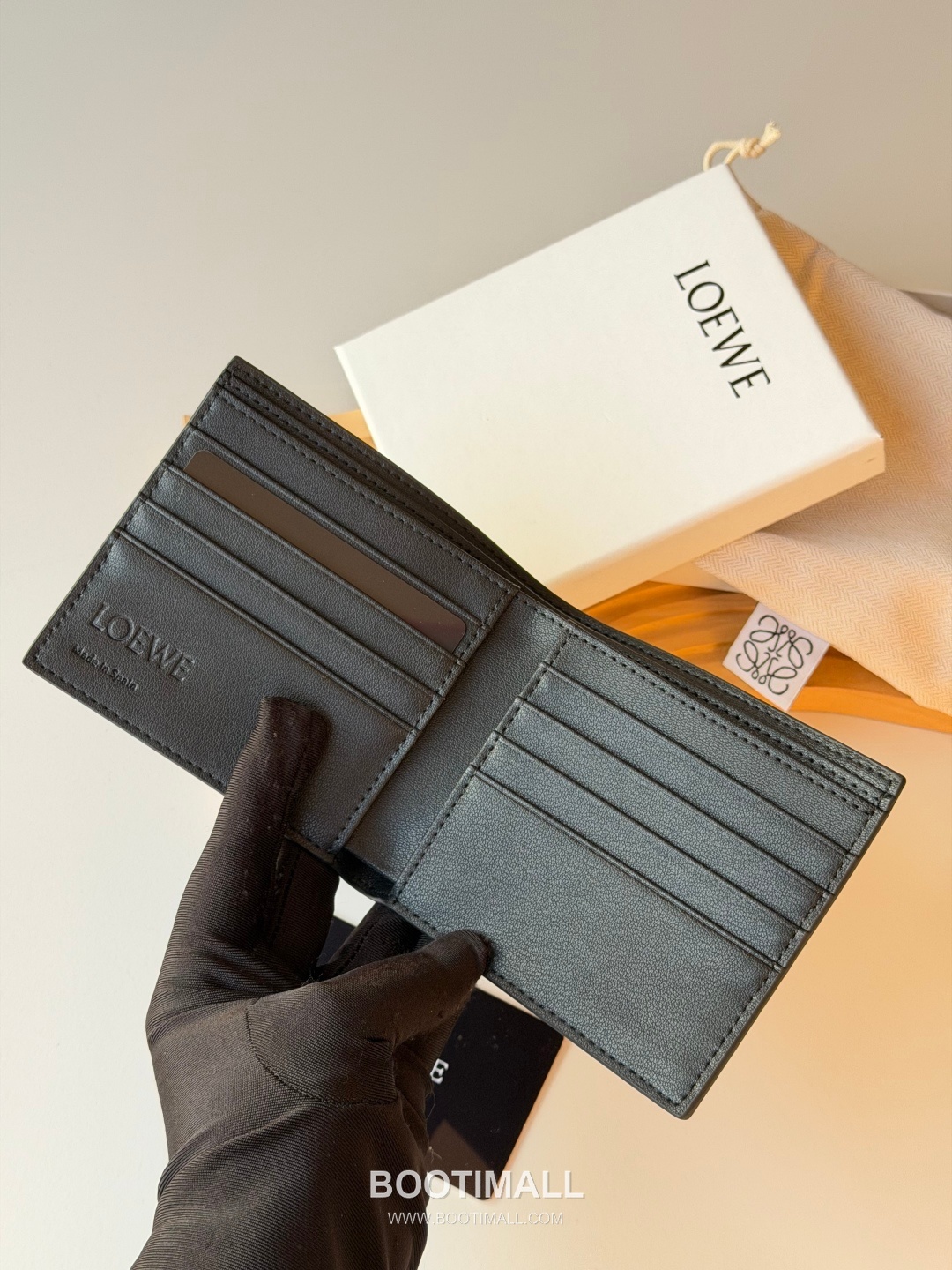 Loewe Puzzle Pebbled Calfskin Bi-Fold Wallet 로에베 퍼즐 페블드 카프스킨 반지갑 L1147 11cm 6