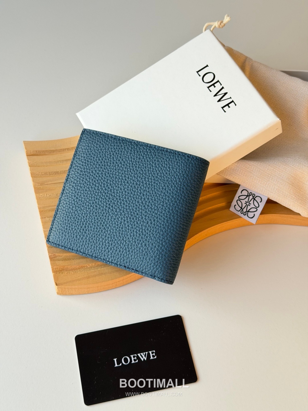 Loewe Puzzle Pebbled Calfskin Bi-Fold Wallet 로에베 퍼즐 페블드 카프스킨 반지갑 L1147 11cm 2