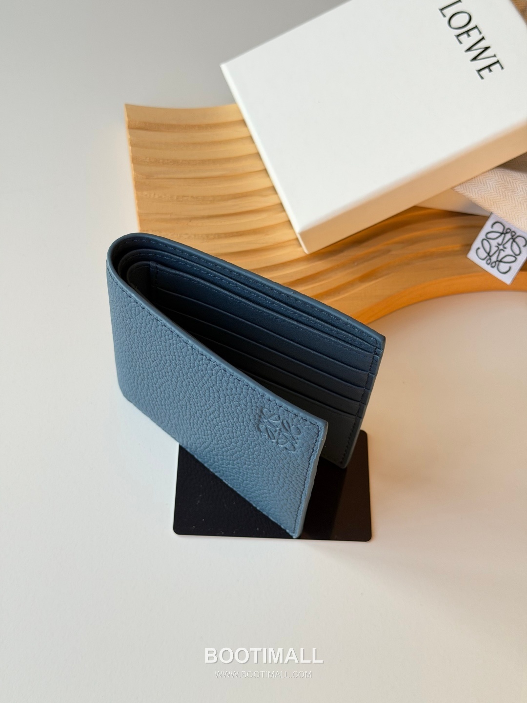 Loewe Puzzle Pebbled Calfskin Bi-Fold Wallet 로에베 퍼즐 페블드 카프스킨 반지갑 L1147 11cm 5