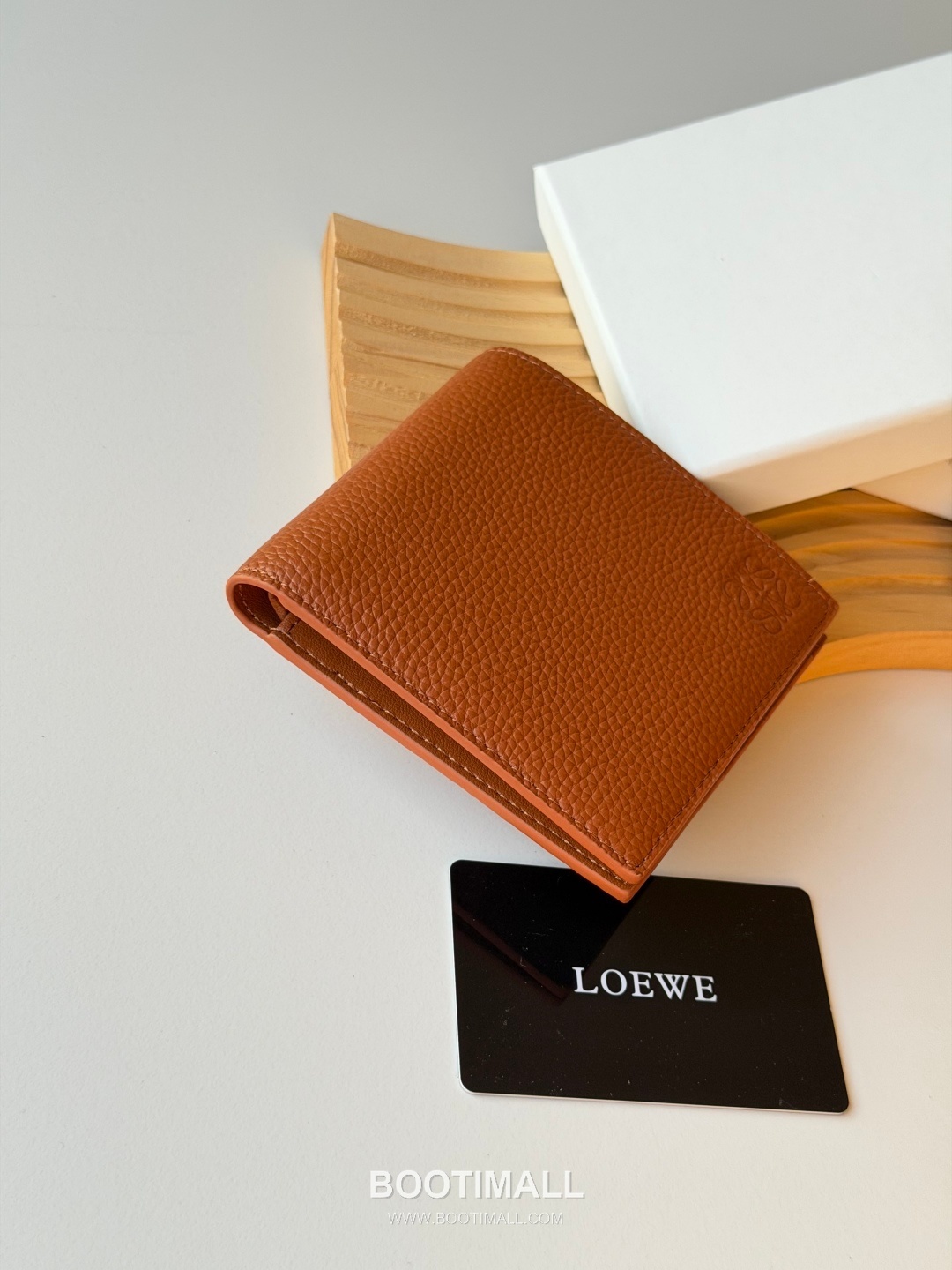 Loewe Puzzle Pebbled Calfskin Bi-Fold Wallet 로에베 퍼즐 페블드 카프스킨 반지갑 L1147 11cm 4
