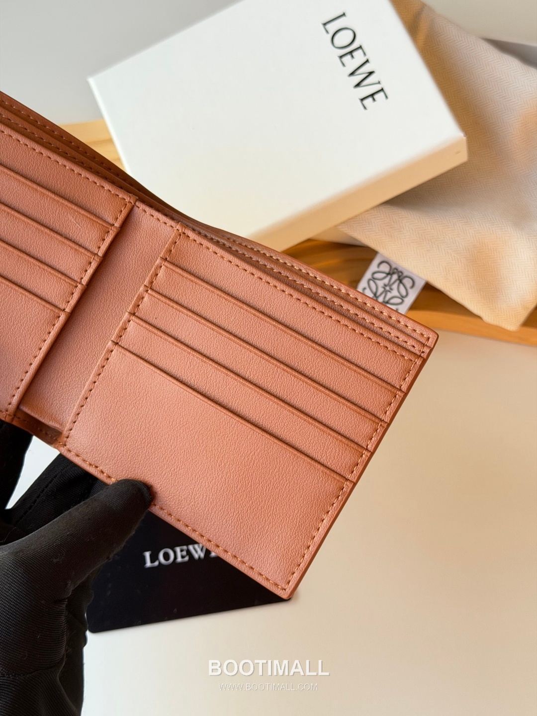 Loewe Puzzle Pebbled Calfskin Bi-Fold Wallet 로에베 퍼즐 페블드 카프스킨 반지갑 L1147 11cm 8