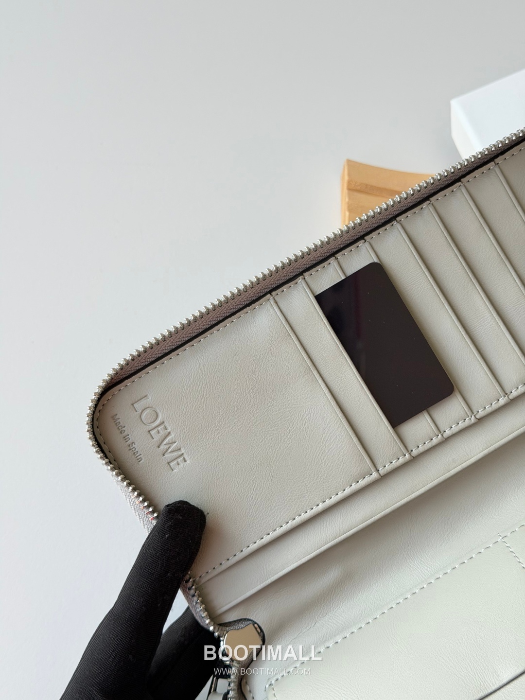 Loewe Puzzle Zip Long Wallet Calfskin 로에베 퍼즐 지퍼 장지갑 카프스킨 L1130 19cm 7