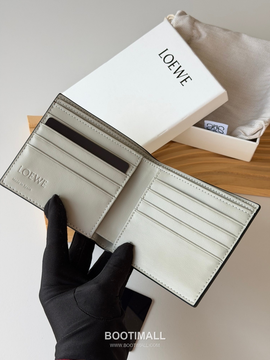 Loewe Puzzle Smooth Calfskin Bi-Fold Wallet 로에베 퍼즐 스무스 카프스킨 반지갑 L1131 11cm 6