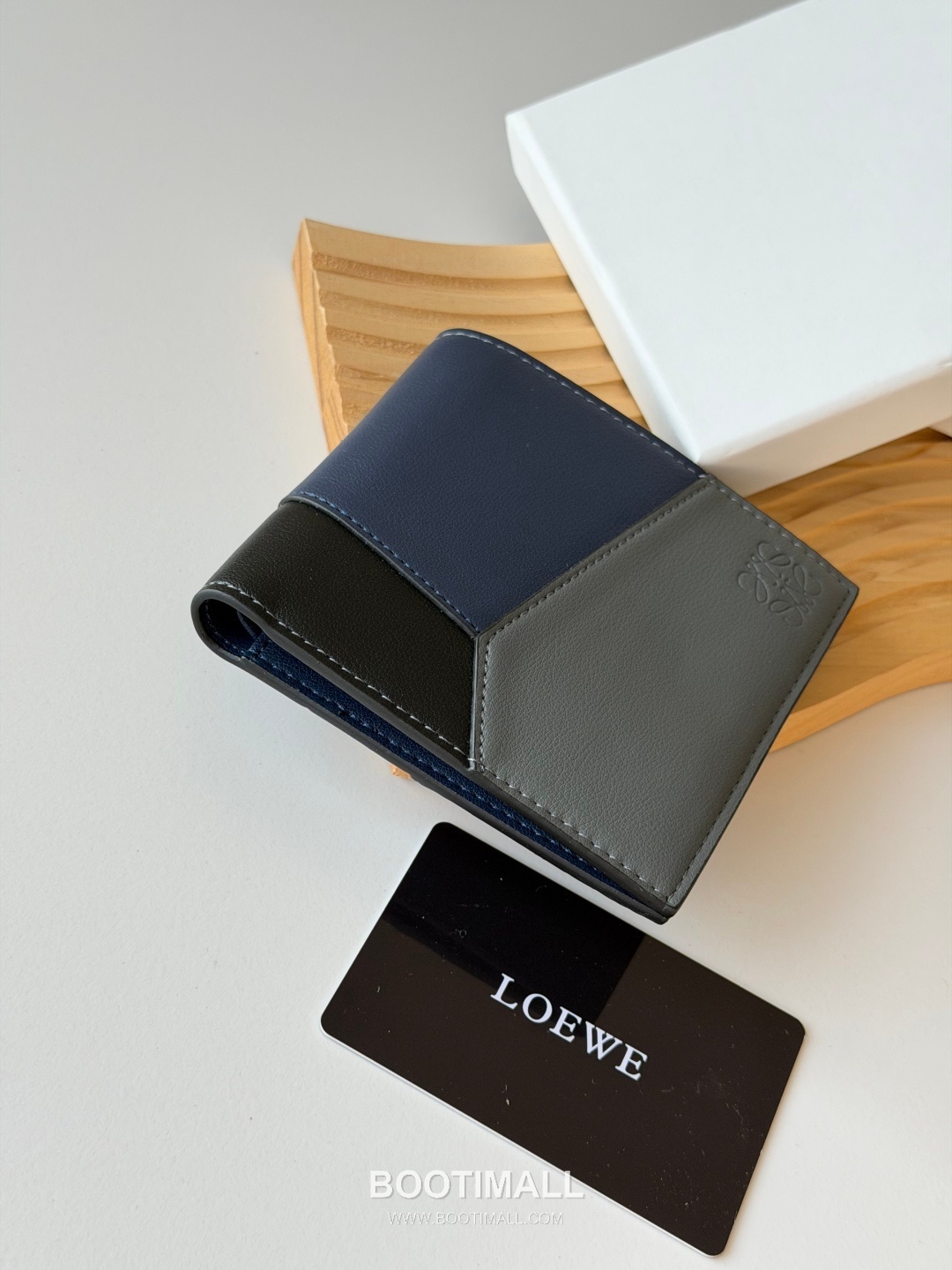 Loewe Puzzle Smooth Calfskin Bi-Fold Wallet 로에베 퍼즐 스무스 카프스킨 반지갑 L1131 11cm 4
