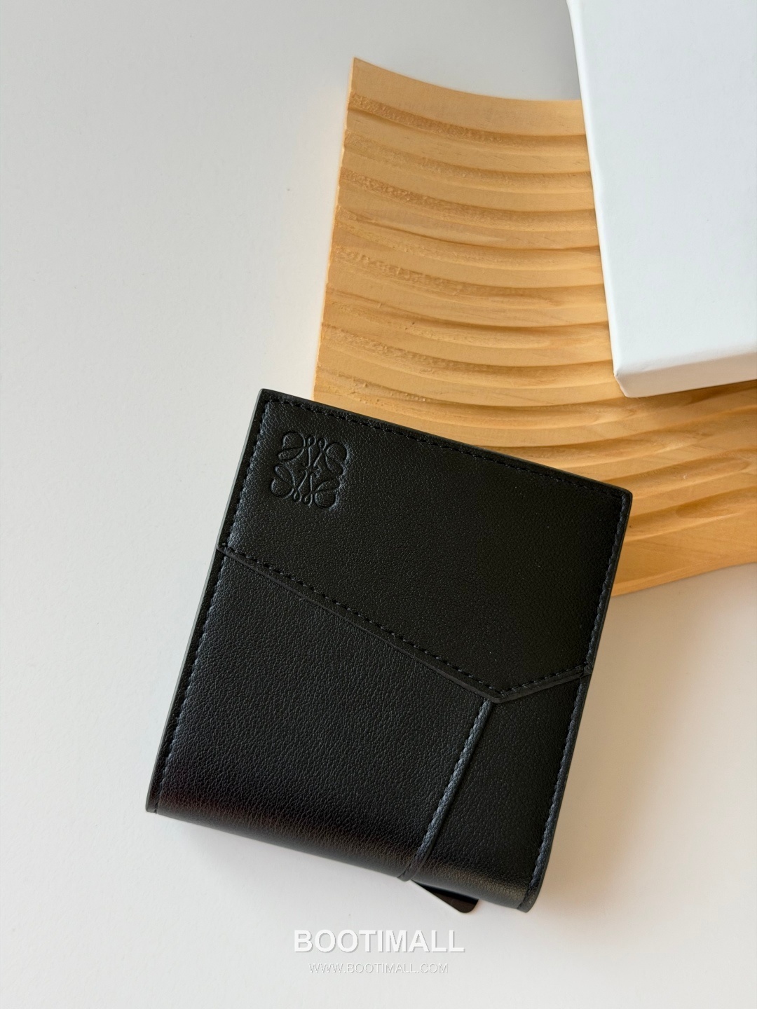 Loewe Puzzle Smooth Calfskin Bi-Fold Wallet 로에베 퍼즐 스무스 카프스킨 반지갑 L1131 11cm 3