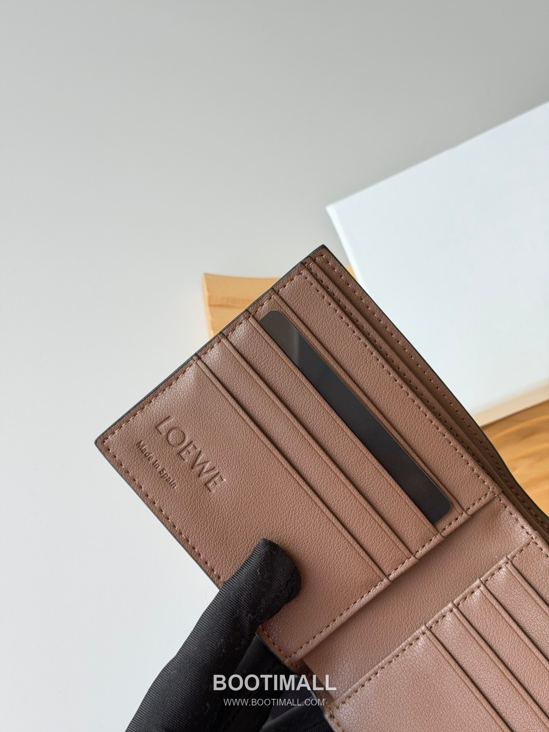Loewe Puzzle Smooth Calfskin Bi-Fold Wallet 로에베 퍼즐 스무스 카프스킨 반지갑 L1131 11cm 7