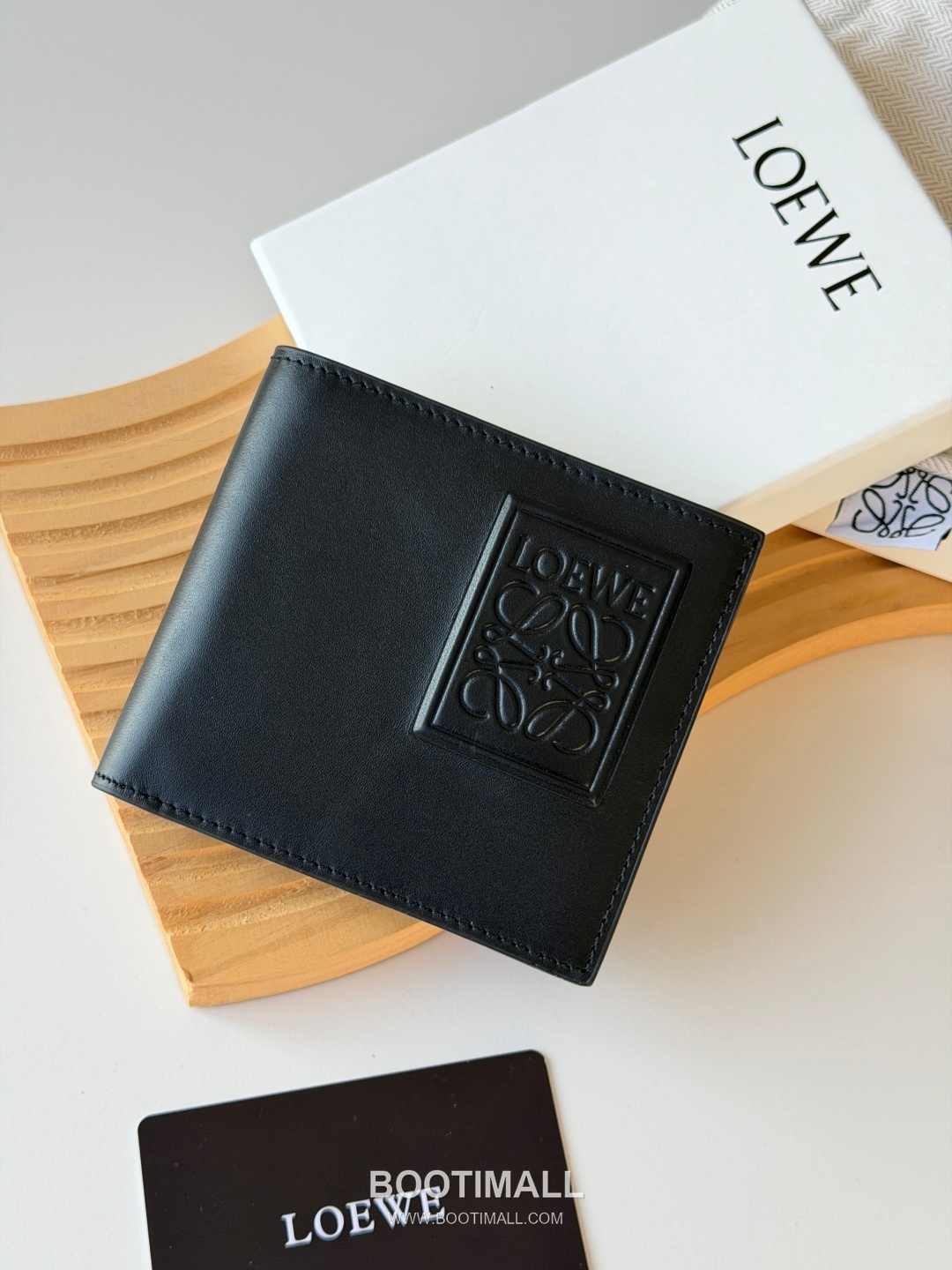 Loewe Puzzle Embossed Smooth Calfskin Bi-Fold Wallet 로에베 퍼즐 엠보싱 스무스 카프스킨 반지갑 L1139 11cm 2