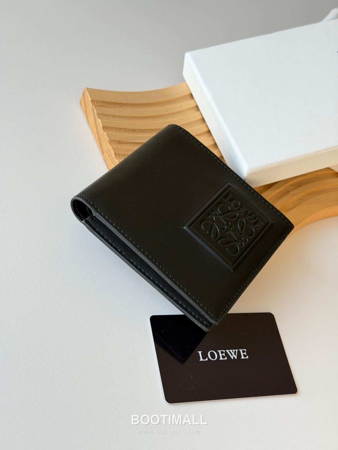 Loewe Puzzle Embossed Smooth Calfskin Bi-Fold Wallet 로에베 퍼즐 엠보싱 스무스 카프스킨 반지갑 L1139 11cm 5
