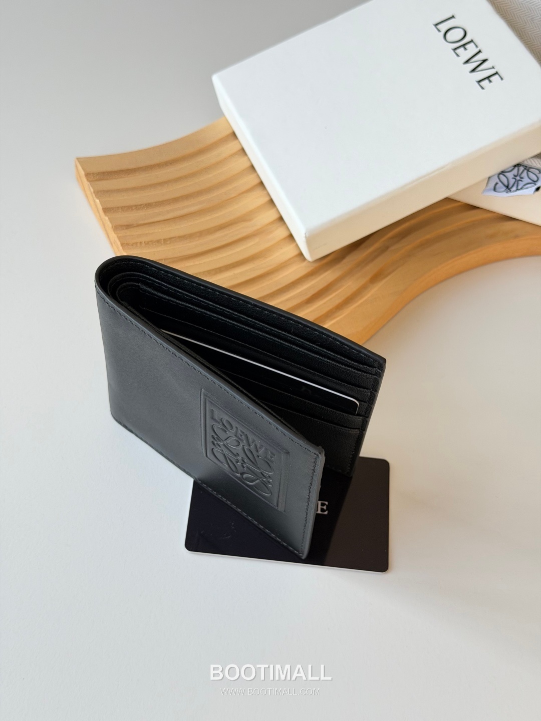 Loewe Puzzle Embossed Smooth Calfskin Bi-Fold Wallet 로에베 퍼즐 엠보싱 스무스 카프스킨 반지갑 L1139 11cm 6