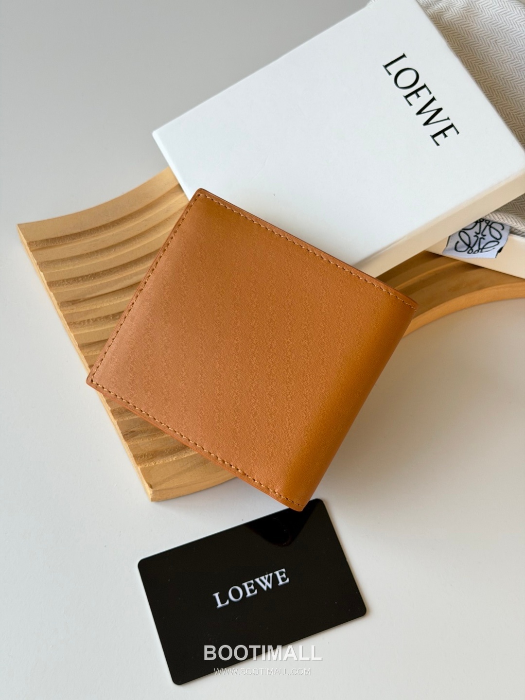Loewe Puzzle Embossed Smooth Calfskin Bi-Fold Wallet 로에베 퍼즐 엠보싱 스무스 카프스킨 반지갑 L1139 11cm 3