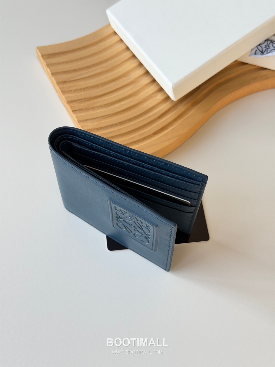 Loewe Puzzle Embossed Smooth Calfskin Bi-Fold Wallet 로에베 퍼즐 엠보싱 스무스 카프스킨 반지갑 L1139 11cm 5