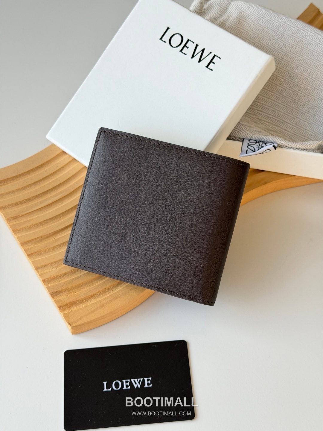 Loewe Puzzle Embossed Smooth Calfskin Bi-Fold Wallet 로에베 퍼즐 엠보싱 스무스 카프스킨 반지갑 L1139 11cm 3