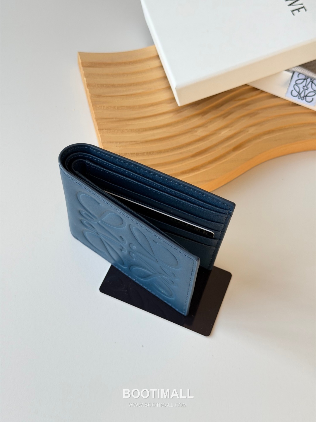 Loewe Puzzle Embossed Calfskin Bi-Fold Wallet 로에베 퍼즐 엠보싱 카프스킨 반지갑 L1140 11cm 5