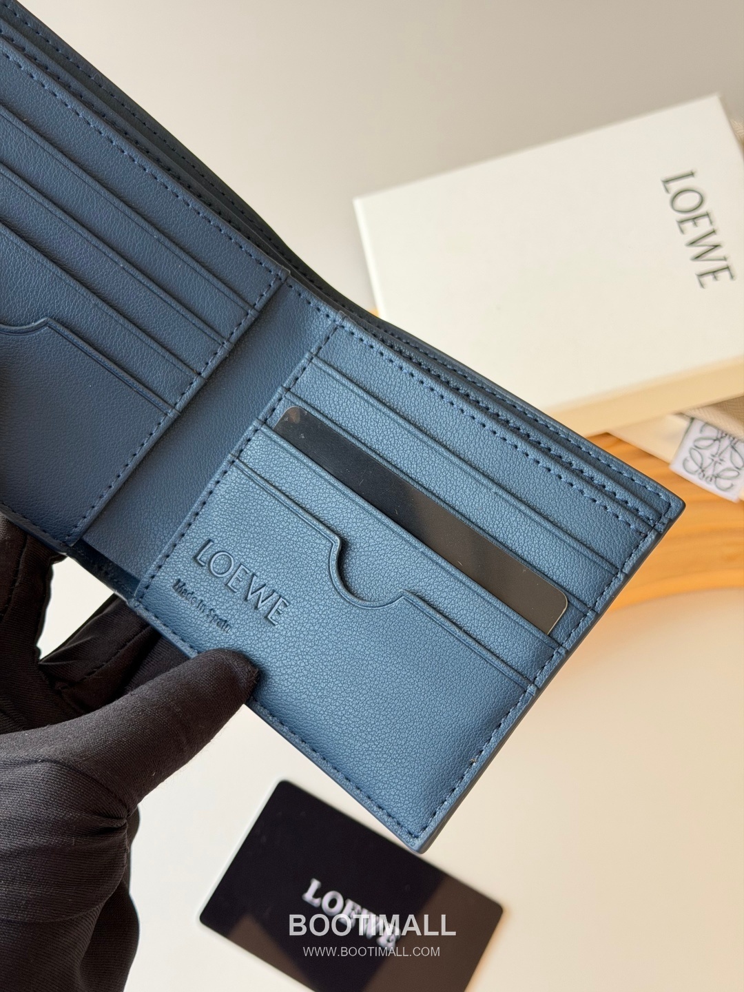 Loewe Puzzle Embossed Calfskin Bi-Fold Wallet 로에베 퍼즐 엠보싱 카프스킨 반지갑 L1140 11cm 6
