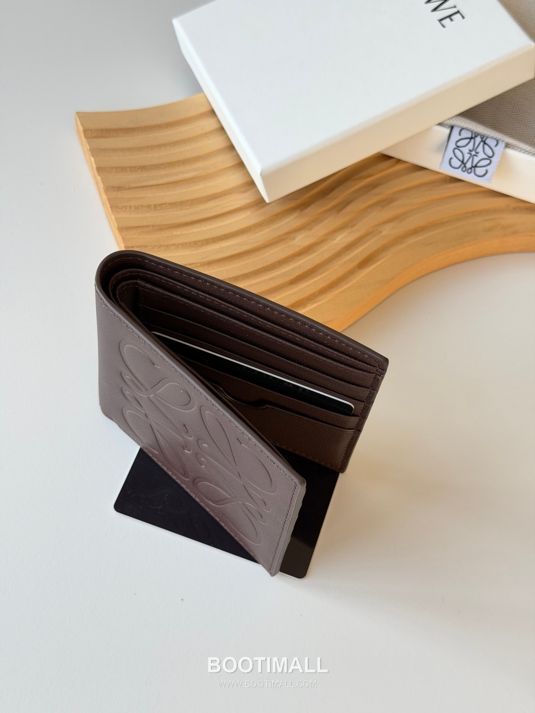 Loewe Puzzle Embossed Calfskin Bi-Fold Wallet 로에베 퍼즐 엠보싱 카프스킨 반지갑 L1140 11cm 5