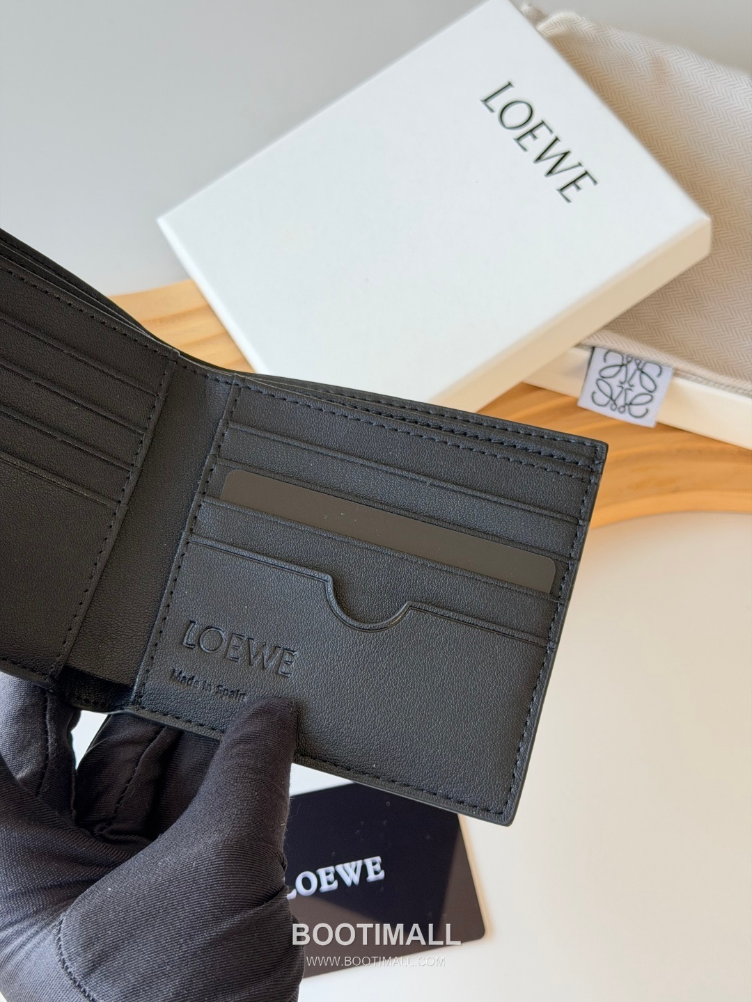 Loewe Puzzle Embossed Calfskin Bi-Fold Wallet 로에베 퍼즐 엠보싱 카프스킨 반지갑 L1140 11cm 8