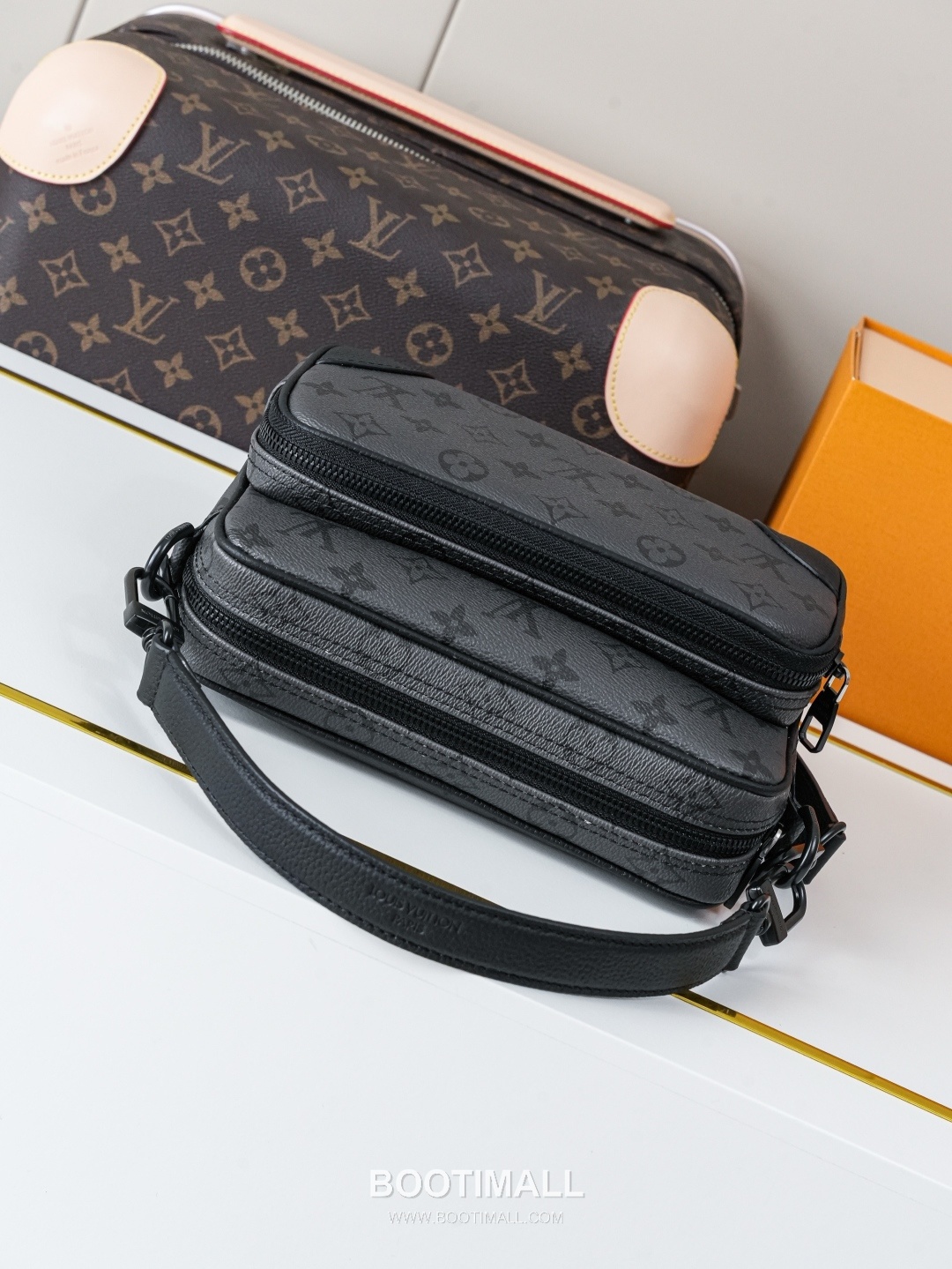 Louis Vuitton Nil Monogram Midnight Crossbody Bag 루이비통 닐 모노그램 미드나잇 크로스백 M26783 25cm 4