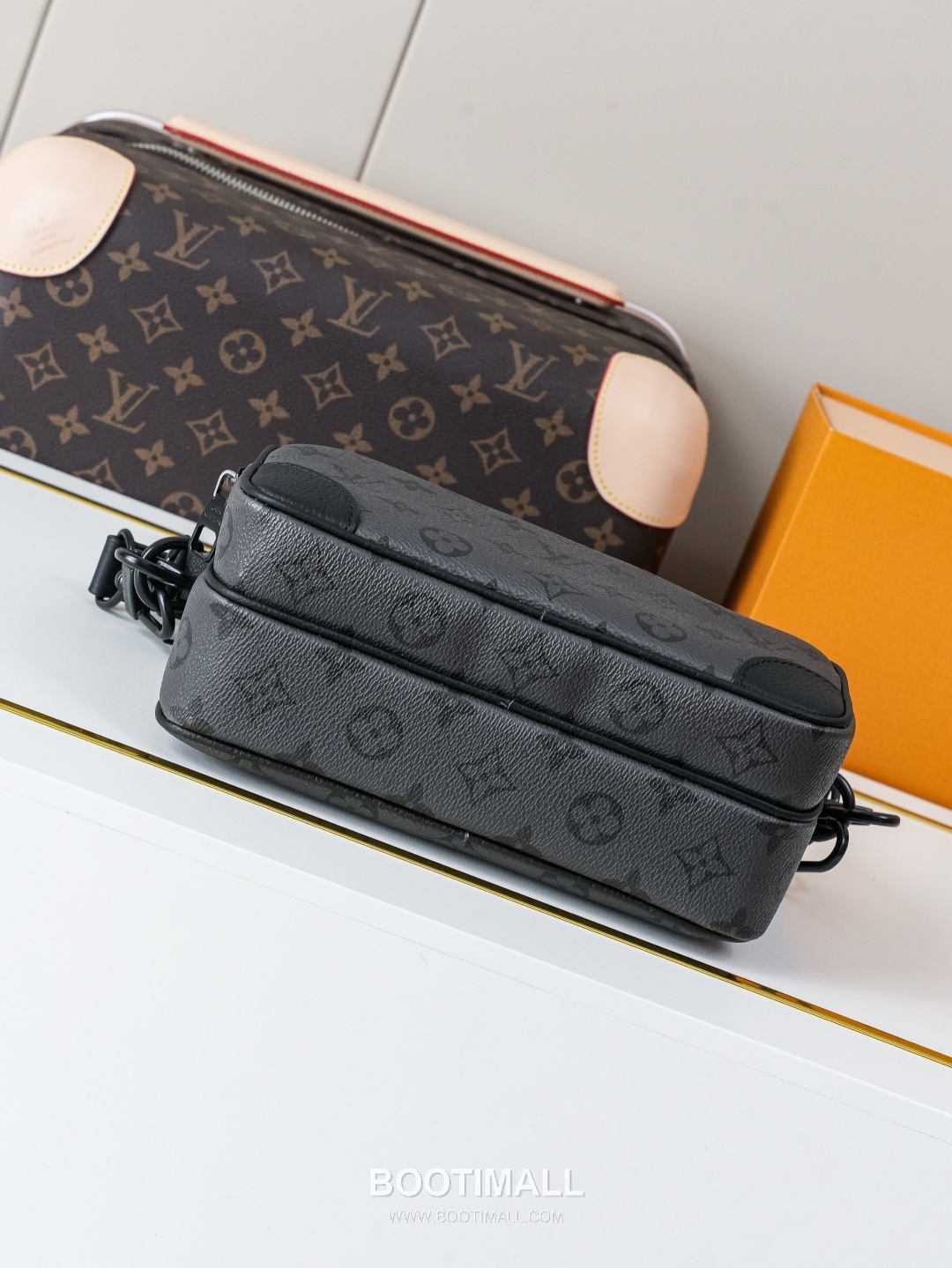 Louis Vuitton Nil Monogram Midnight Crossbody Bag 루이비통 닐 모노그램 미드나잇 크로스백 M26783 25cm 5