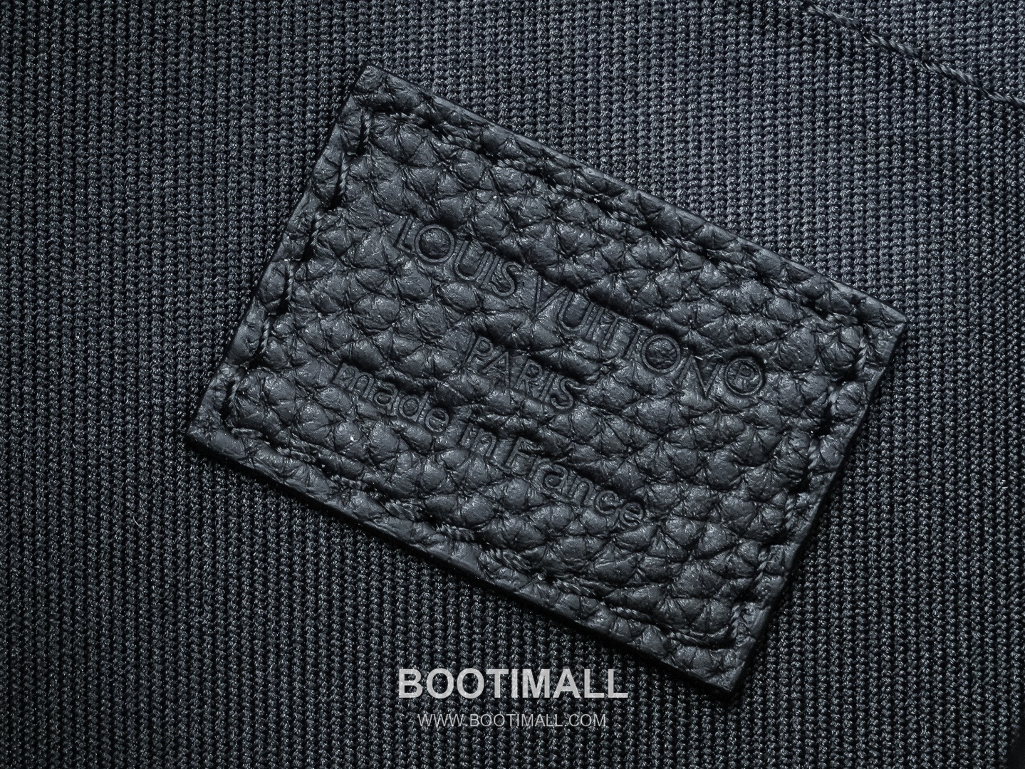 Louis Vuitton Nil Monogram Midnight Crossbody Bag 루이비통 닐 모노그램 미드나잇 크로스백 M26783 25cm 9