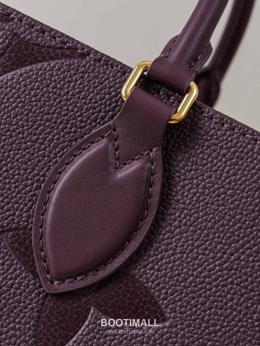 Louis Vuitton OnTheGo MM Monogram Empreinte Tote Bag 루이비통 온더고 MM 모노그램 앙프렝뜨 토트백 M12967 35cm 6