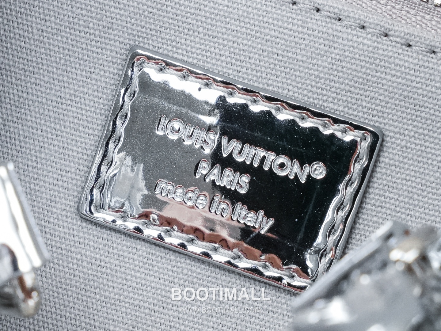 Louis Vuitton OnTheGo PM Monogram Miroir Tote Bag 루이비통 온더고 PM 모노그램 미로아 토트백 M26373 25cm 9