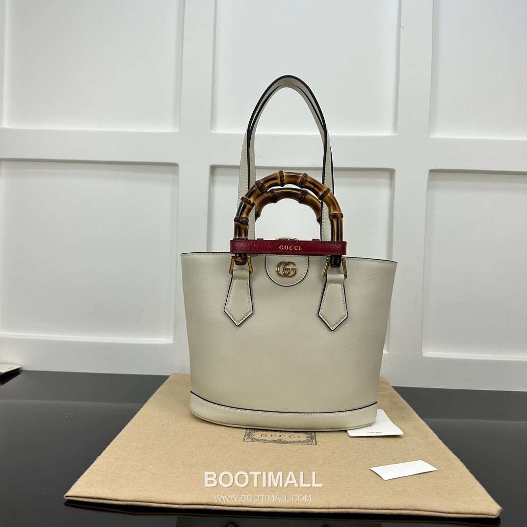 Gucci Leather Bucket Bag 구찌 레더 버킷백 750396 22cm 1