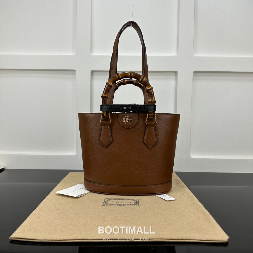 Gucci Leather Bucket Bag 구찌 레더 버킷백 750396 22cm 1