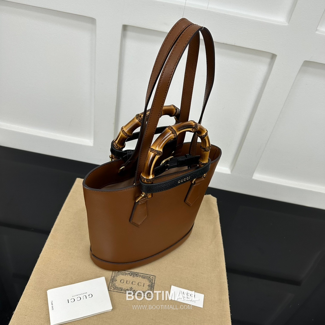 Gucci Leather Bucket Bag 구찌 레더 버킷백 750396 22cm 3