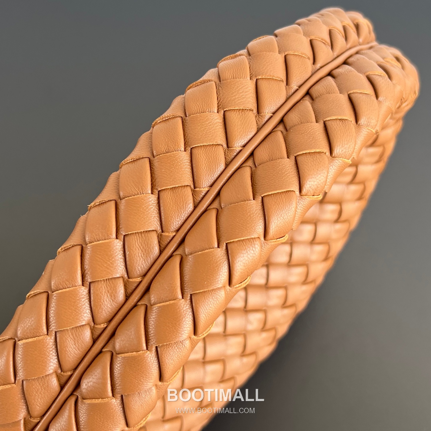 Bottega Veneta Veneta Intrecciato Nappa Hobo Shoulder Bag 보테가베네타 베네타 인트레치아토 나파 호보 숄더백 44cm 4