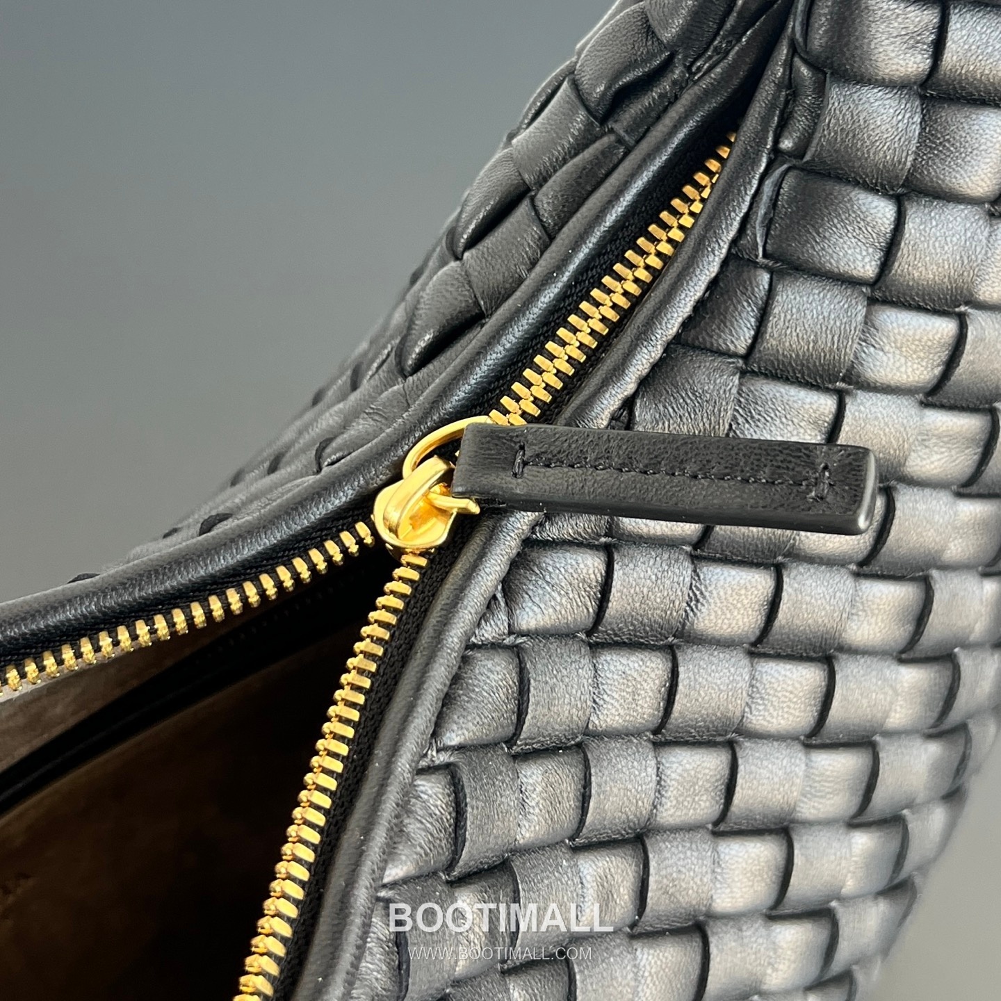 Bottega Veneta Veneta Intrecciato Nappa Hobo Shoulder Bag 보테가베네타 베네타 인트레치아토 나파 호보 숄더백 44cm 7